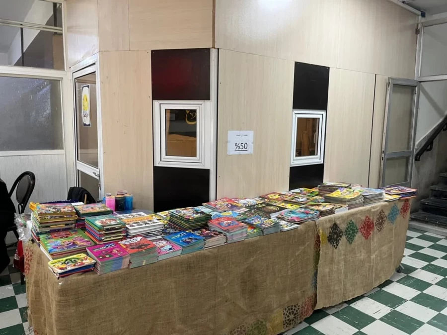 به مناسبت هفته کتاب و کتاب خوانی و به همت واحد پژوهش و کتابخانه پردیس برگزار شد. 12