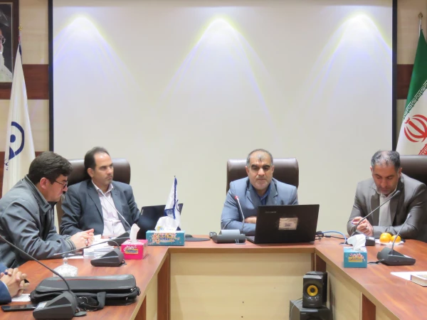 در راستای بهبود فرایندهای کارورزی و افزایش هماهنگی میان دانشگاه، دانشجویان، معلمان راهنما، و مدیران مدارس میزبان، 2