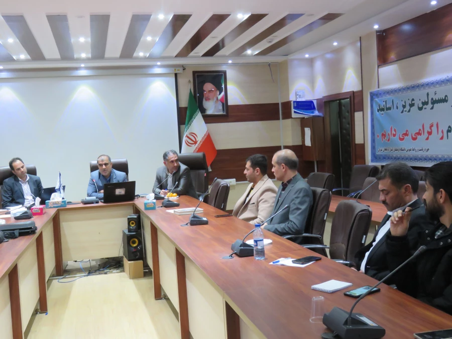 در راستای بهبود فرایندهای کارورزی و افزایش هماهنگی میان دانشگاه، دانشجویان، معلمان راهنما، و مدیران مدارس میزبان، 3