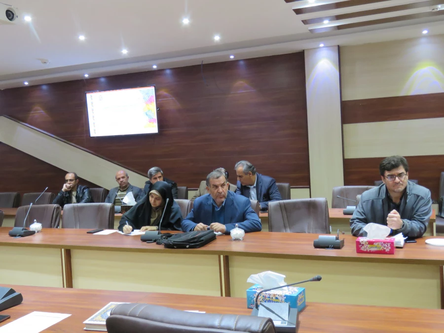 در راستای بهبود فرایندهای کارورزی و افزایش هماهنگی میان دانشگاه، دانشجویان، معلمان راهنما، و مدیران مدارس میزبان، 5