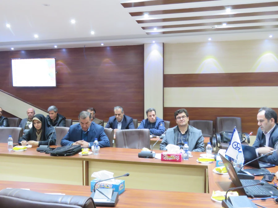 در راستای بهبود فرایندهای کارورزی و افزایش هماهنگی میان دانشگاه، دانشجویان، معلمان راهنما، و مدیران مدارس میزبان، 8