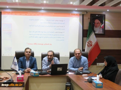 به مناسبت هفته کتاب و کتاب خوانی واحد پژوهش و کتابخانه پردیس علامه امینی کارگاه آموزشی مقاله نویسی برگزار شد.