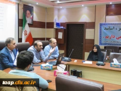 به مناسبت هفته کتاب و کتاب خوانی واحد پژوهش و کتابخانه پردیس علامه امینی کارگاه آموزشی مقاله نویسی برگزار شد. 6