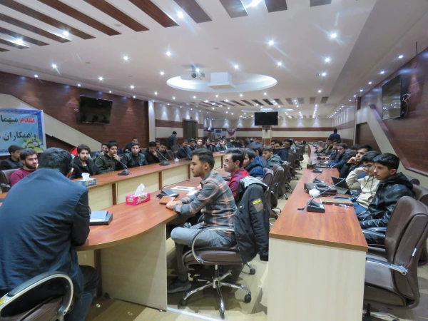 نشست تخصصی علم برای دین یا دربرابر دین با همکاری حوزه علوم اسلامی دانشگاه فرهنگیان استان آذربایجان شرقی و انجمن علمی آموزش الهیات و انجمن علمی آموزش علوم پایه برگزار شد. 6