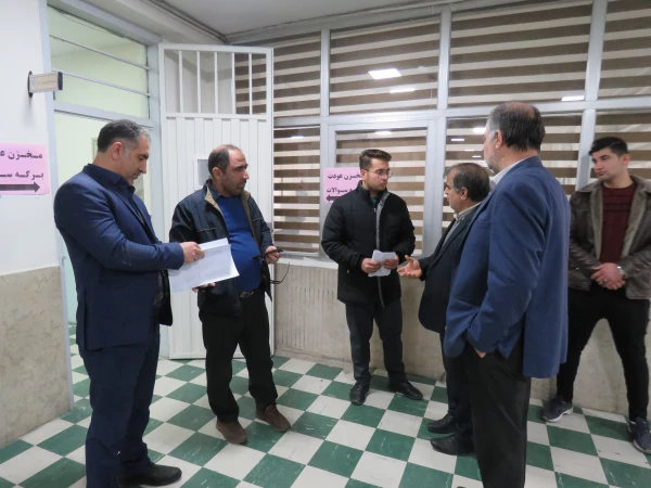 دکتر عباس زاده ریاست پردیس علامه امینی تبریز به همراه معاونین و کارشناس مسئولان از کیفیت برگزاری امتحانات نیمسال اول دی ماه 1403 بازدید کردند. 6