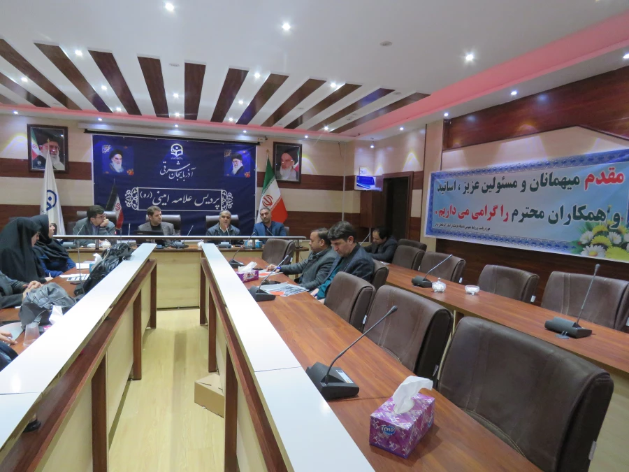 به همت واحد کارورزی پردیس و استان نشست مدیران و معلمان کارورزی استان  روز سه شنبه برگزار گردید. 4