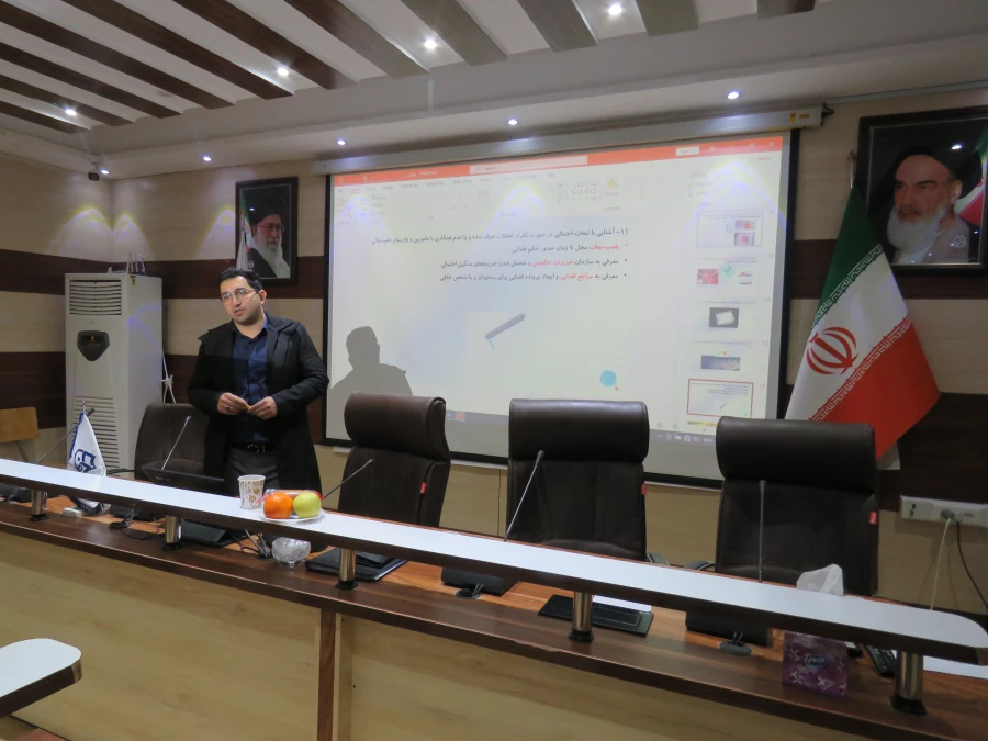 به همت امور دانشجویی پردیس جلسه آموزشی -توجیهی برای نیروهای طبخ وتوزیع شاغل در آشپزخانه پردیس علامه امینی ره برگزار گردید. 5