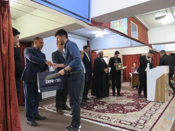 مراسم بزرگداشت هفته سرآمدی آموزش و روز معلم
 4