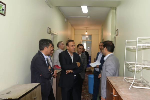 بازدید رئیس دانشگاه فرهنگیان استان آذربایجان شرقی از خوابگاه دانشجویی پردیس علامه امینی تبریز 4