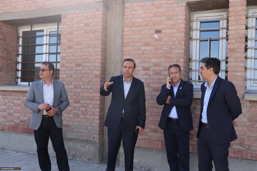 ایجاد پارکینگ دانشجویی دانشگاه فرهنگیان در دستور کار قرار گرفت. 3