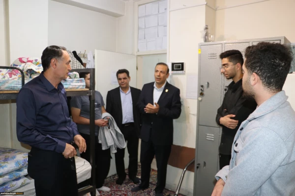 نشست صمیمی رئیس دانشگاه فرهنگیان آذربایجان شرقی با دانشجویان خوابگاهی پردیس علامه امینی تبریز 3