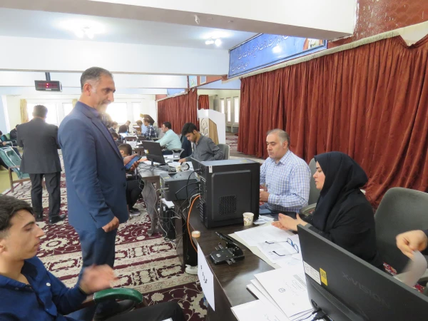 ثبت نام حضوری دنشجویان جدیدالورود 1404 3