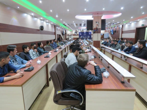 مراسم آیین استقبال از نو دانشجومعلمان ورودی 1404    7