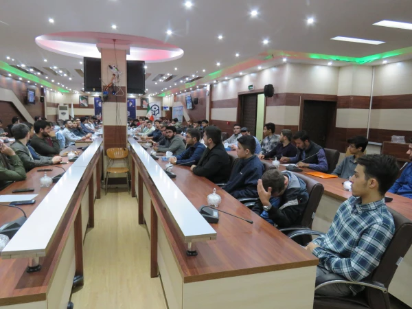 مراسم آیین استقبال از نو دانشجومعلمان ورودی 1404    8