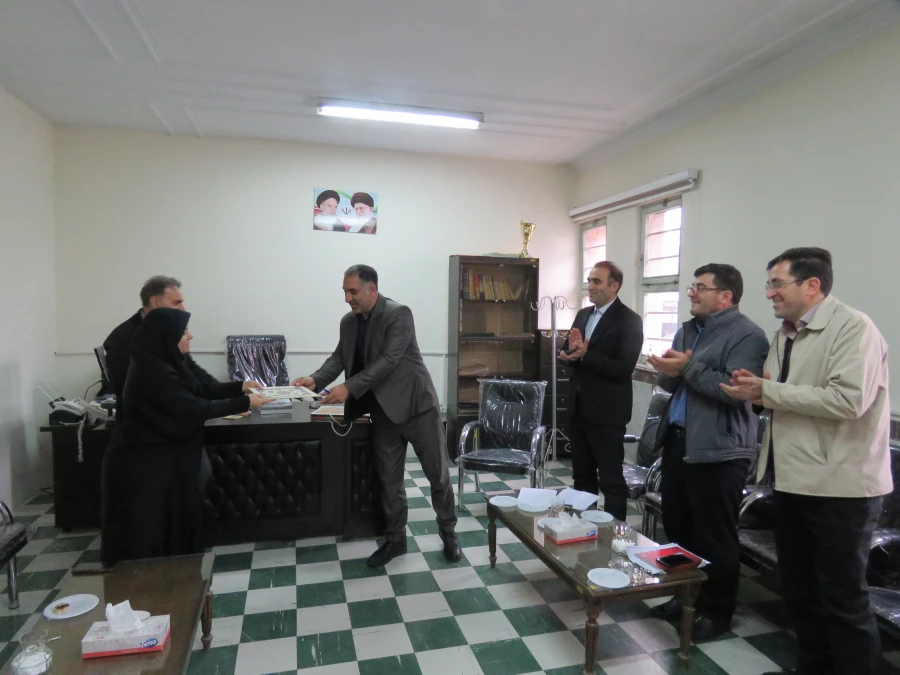 جلسه برنامه ریزی و هماهنگی ویژه« هفته کتاب و کتابخوانی و کتابدار» 3