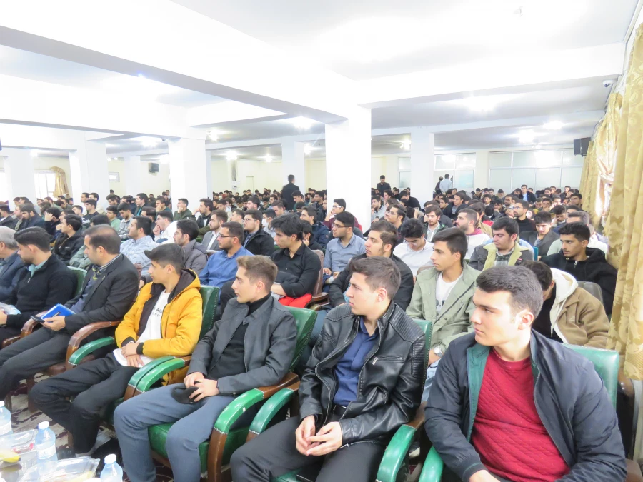 آئین استقبال از نودانشجو معلمان 1404 در سالن اجتماعات پردیس علامه امینی برگزار شد. 13