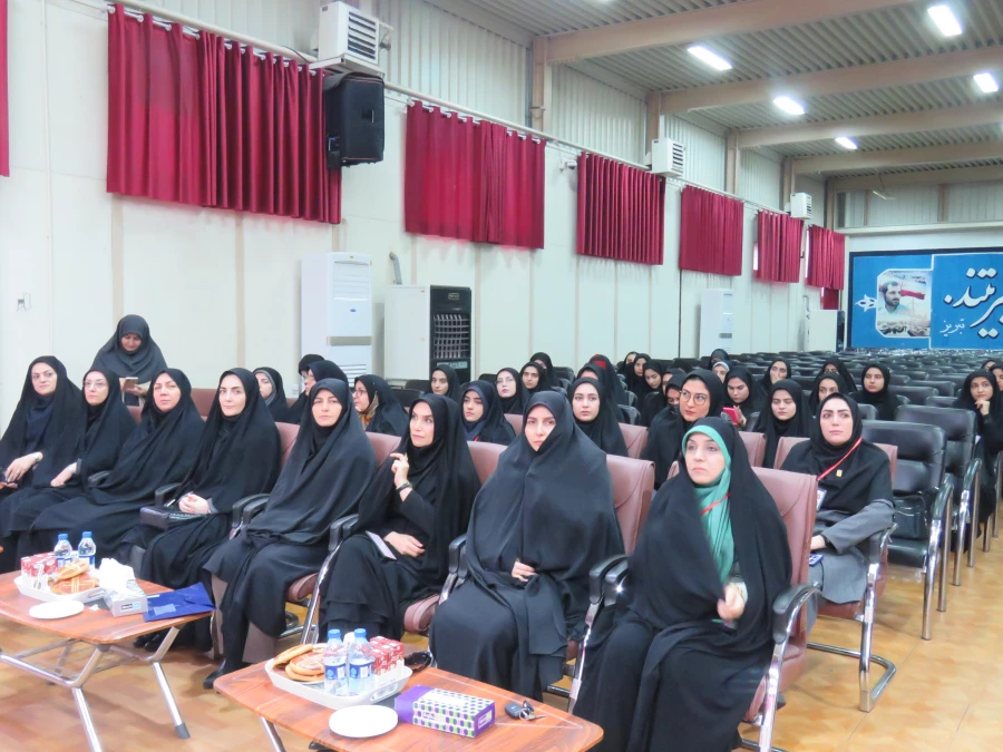 ششمین همایش ملی فیزیک در پردیس فاطمه الزهرا(س) تبریز 2