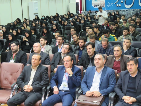 ششمین همایش ملی فیزیک در پردیس فاطمه الزهرا(س) تبریز 2