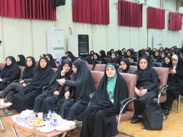 ششمین همایش ملی فیزیک در پردیس فاطمه الزهرا(س) تبریز 2