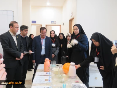 بازدید از دست سازه های دانشجومعلمان در ششمین همایش ملی فیزیک در پردیس فاطمه الزهرا(س) تبریز