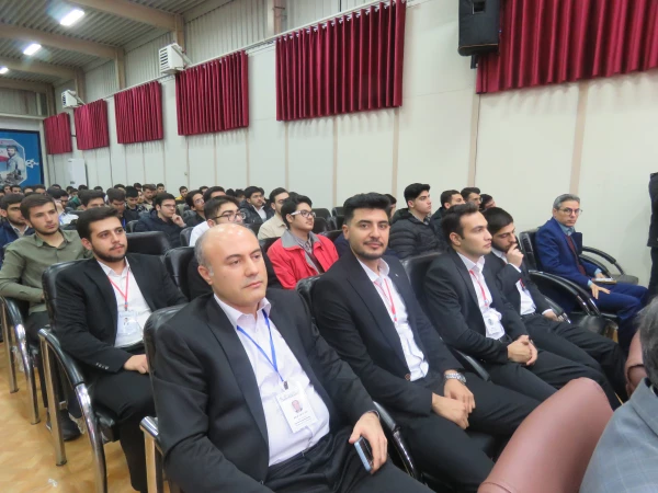 ششمین همایش ملی ریاضی در پردیس فاطمه الزهرا(س) تبریز 2