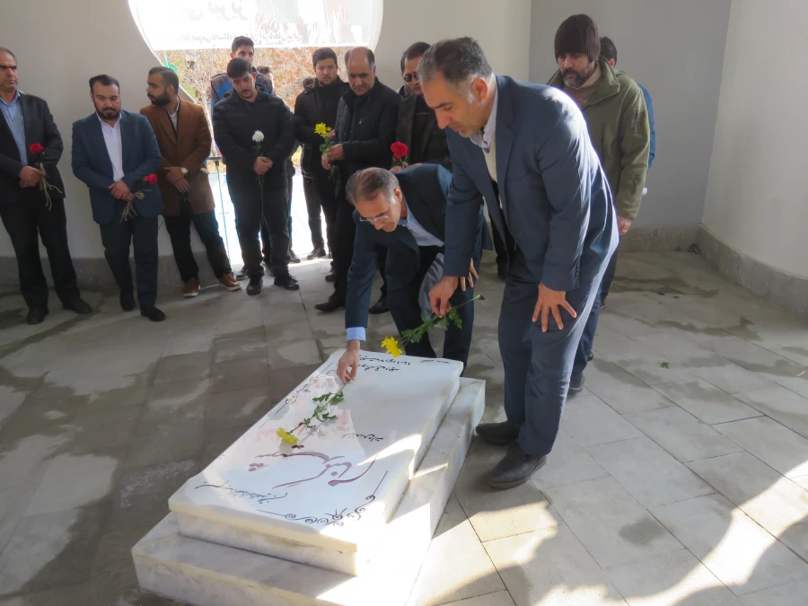 مراسم سالگرد شهید گمنام  پردیس علامه امینی تبریز 3