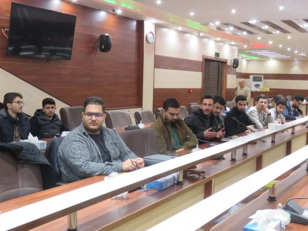 آیین معارفه دبیران کانون های فرهنگی و انجمن های علمی برگزار شد. 2