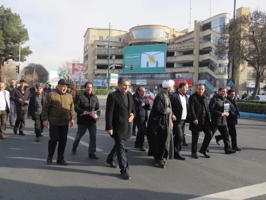 حضور پر شور خانواده ولایتمدار دانشگاه فرهنگیان آذربایجان شرقی در راهپیمایی محکومیت اغتشاشگران آمریکایی و صهیونیستی 4