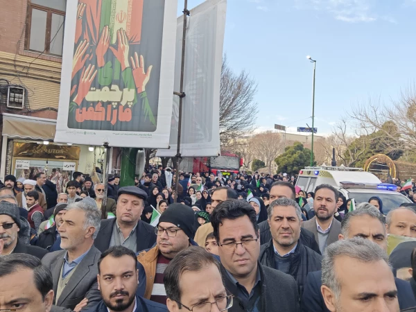 حضور پر شور خانواده ولایتمدار دانشگاه فرهنگیان آذربایجان شرقی در راهپیمایی محکومیت اغتشاشگران آمریکایی و صهیونیستی 14