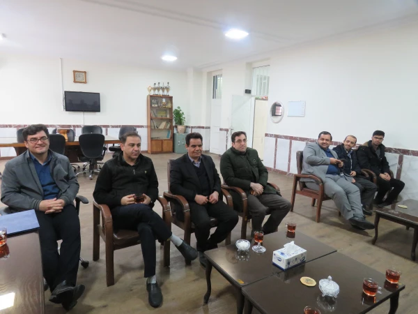 دکتر داود قاسم زاده معاونت آموزشی،پژوهشی و فرهنگی پردیس علامه امینی تبریز منصوب شد. 6