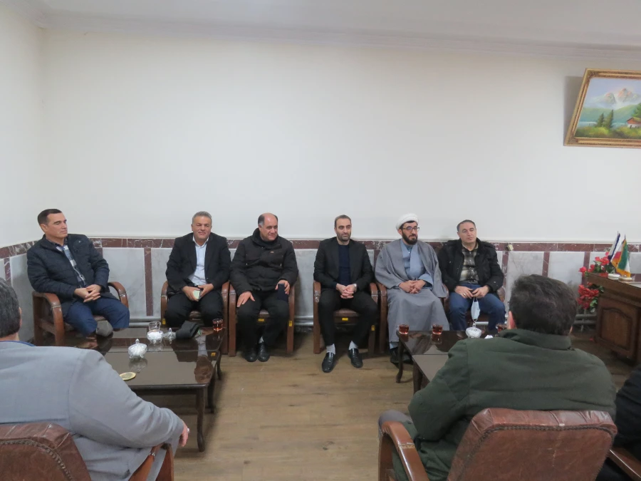 دکتر داود قاسم زاده معاونت آموزشی،پژوهشی و فرهنگی پردیس علامه امینی تبریز منصوب شد. 7