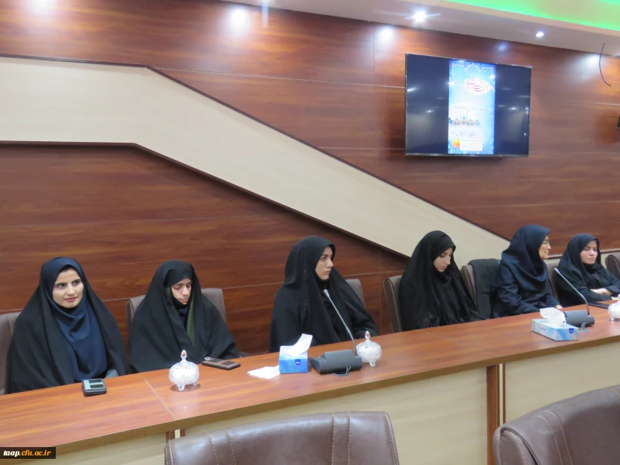 جشن با شکوه نیمه شعبان و گرامیداشت دهه فجر در پردیس علامه امینی برگزار شد. 8