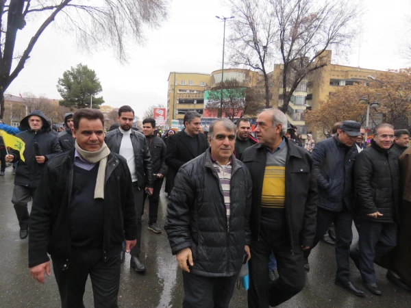 حضور پر شور خانواده ولایتمدار دانشگاه فرهنگیان آذربایجان شرقی در راهپیمایی 22 بهمن ماه 1404 3