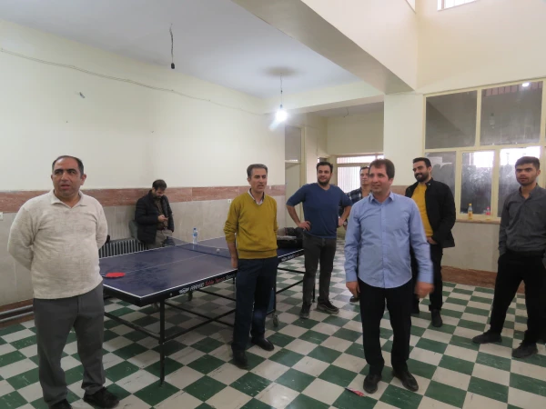 به مناسبت گرامیدشت 29 بهمن  مسابقات تنیس روی میز ، دارت، شطرنج و فوتبال دستی روز سه شنبه 28 بهمن در سالن الغدیر  برگزار گردید.  9