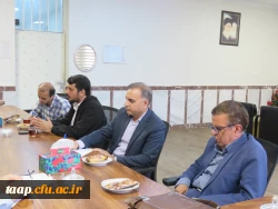 جلسه بررسی مشکلات آموزشی دانشگاه در اتاق ریاست پردیس علامه امینی برگزار شد. 6