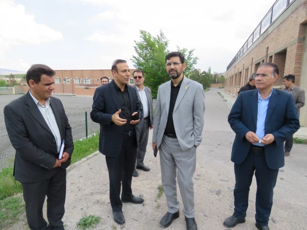 بازدید معاون فرهنگی دانشگاه از پردیس علامه امینی  17